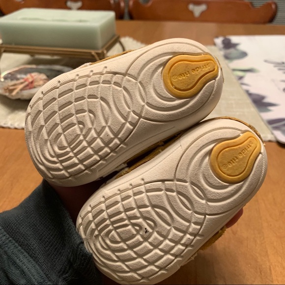 Toddler Stride Rite - Picture 2 of 8